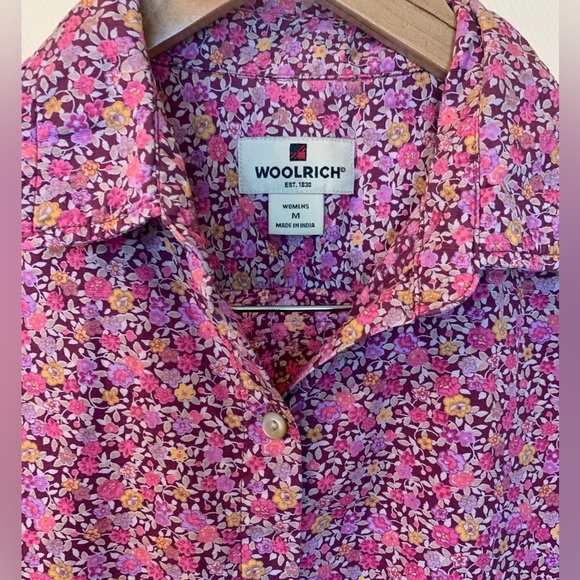 Woolrich Pink and Burgundy Floral Button up - Picture 2 of 5